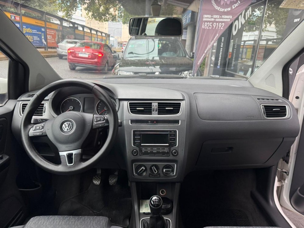 Volkswagen Fox Confortline pack — foto 11